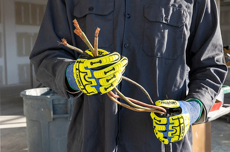 Top 5 PPE Essentials for Industrial Workers